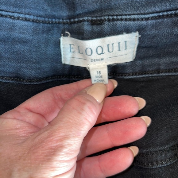 Eloquii Stylish Gaucho Style Dark Denim Blue Women's Pants Size 16 - Picture 5 of 6